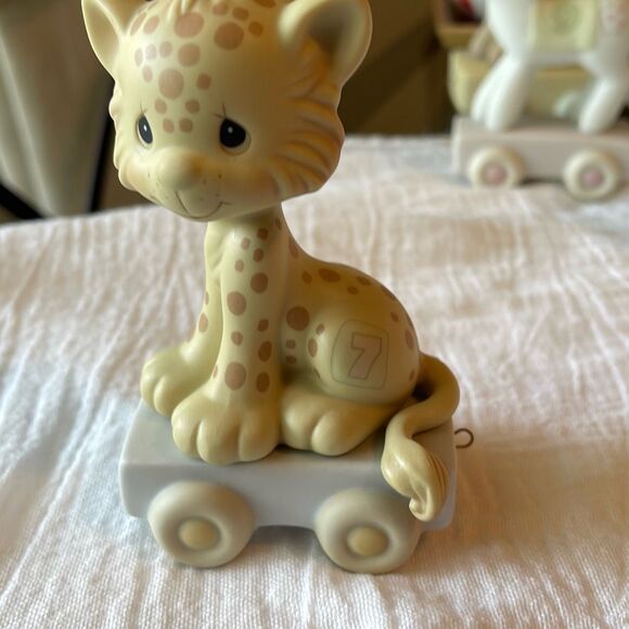 Vintage 1987 Precious Moments Birthday Train 7th Birthday Leppard. - Picture 3 of 8